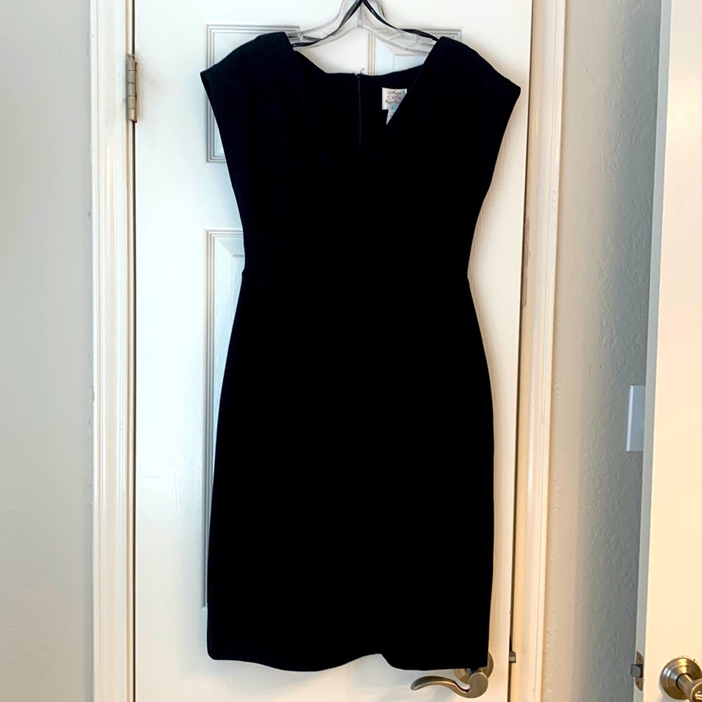 Suzi Chin for Maggy Boutique - Little black dress with empire waist. - Picture 2 of 6